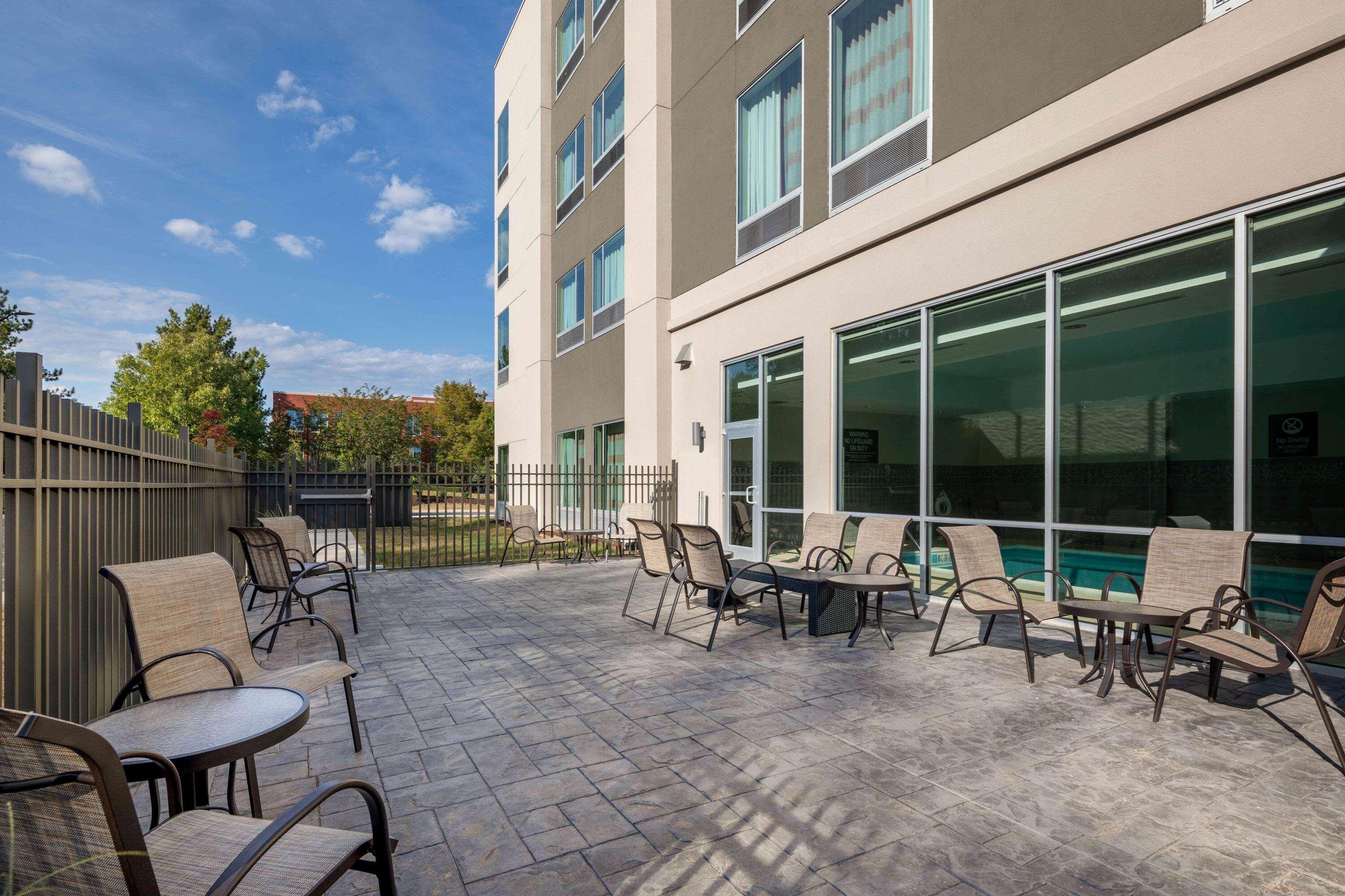 La Quinta By Wyndham Greensboro Airport High Point Exteriör bild
